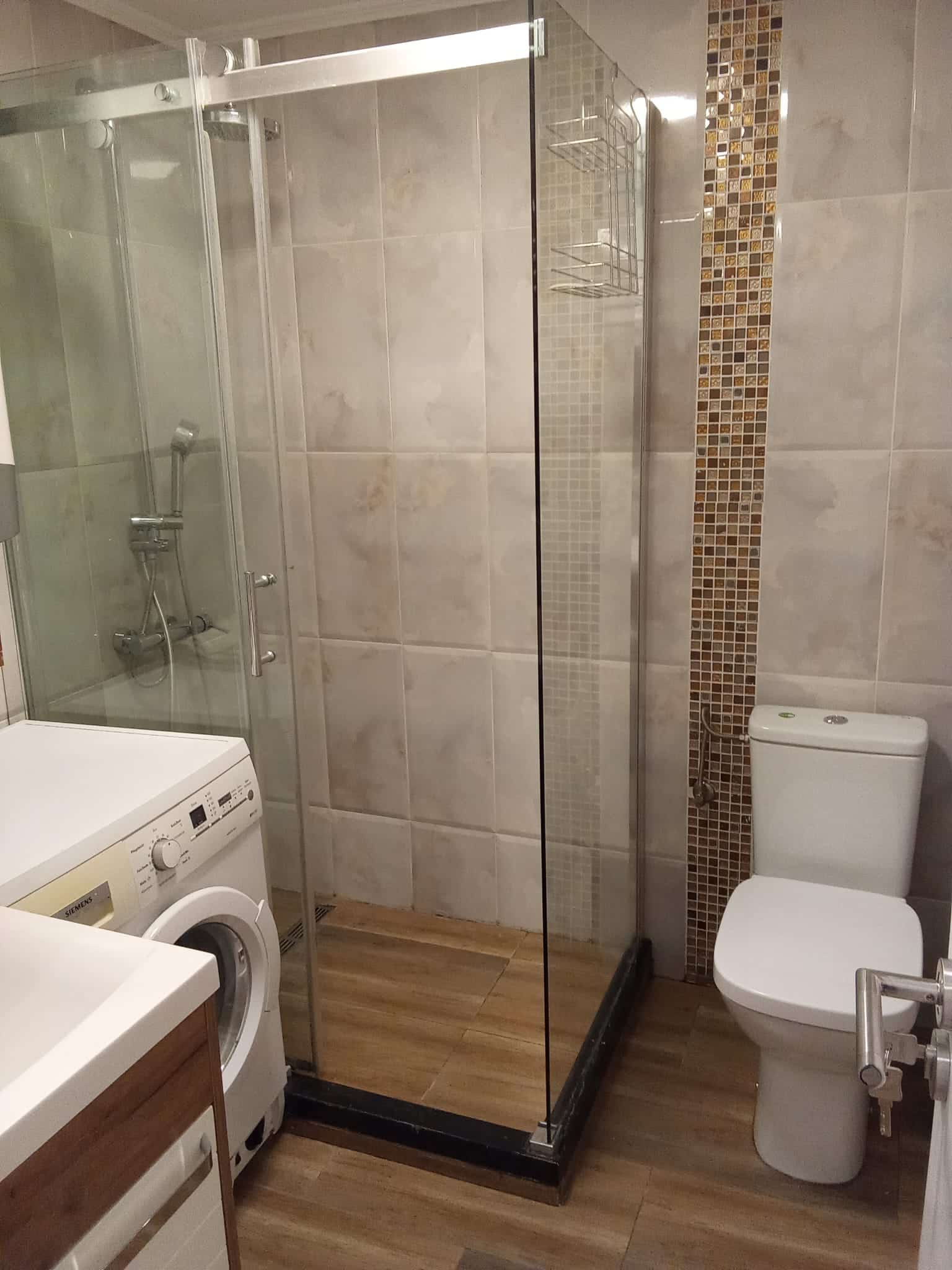 4 bathroom Celebonovica Bezanija Beograd flat sale tenanted Expo 2027 prodaja sa zakupcima tenanted invest estate property bitcoin Serbia