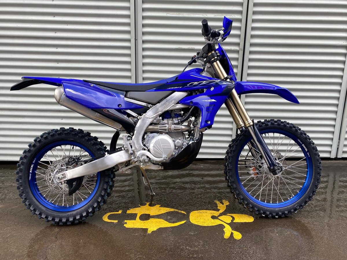 2023 YAMAHA YZ450FX Dirtbike1